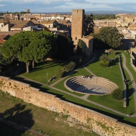 Piazza Duomo Hotel Tuscania Luaran gambar
