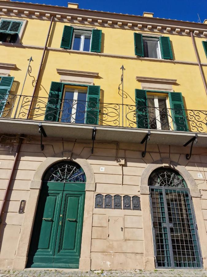 Piazza Duomo Hotel Tuscania Luaran gambar
